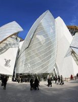 Ông chủ Bảo tàng Fondation Louis Vuitton ‘đe dọa’ ngôi giàu nhất của Jeff Bezos