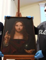 Cảnh sát Ý tình cờ thu hồi được một phiên bản “Đấng cứu thế” 500 năm tuổi ở Naples
